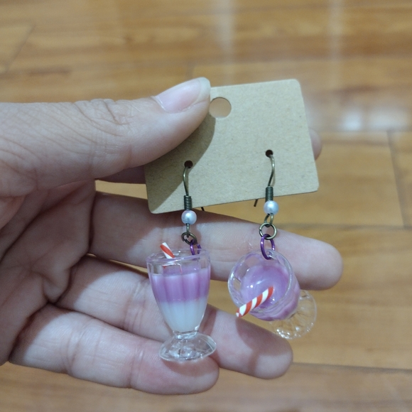Dark Pink/Purple Milkshake Earrings - Picture 1 of 2